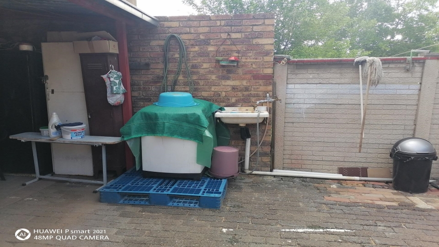 2 Bedroom Property for Sale in Sasolburg Ext 2 Free State